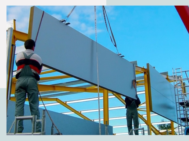 Монтаж сэндвич-панелей в Энгельсе от 640 руб.